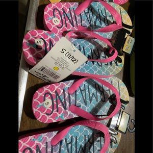 15 pairs of flip flops resellers bundle